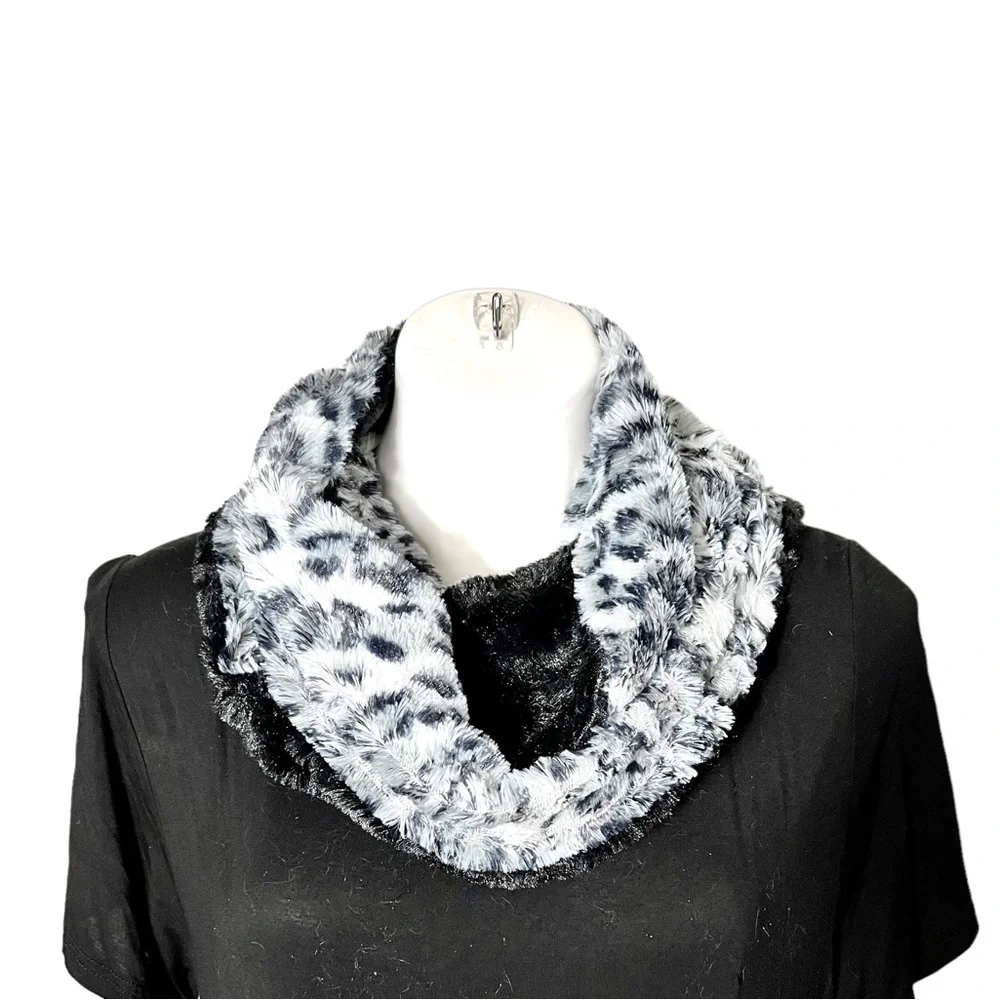 Faux Fur Animal Print Infinity Scarf Brown or Black New